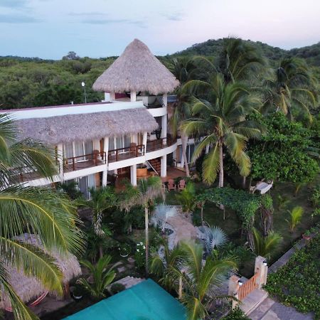 Alive Beach House Transito Exteriér fotografie