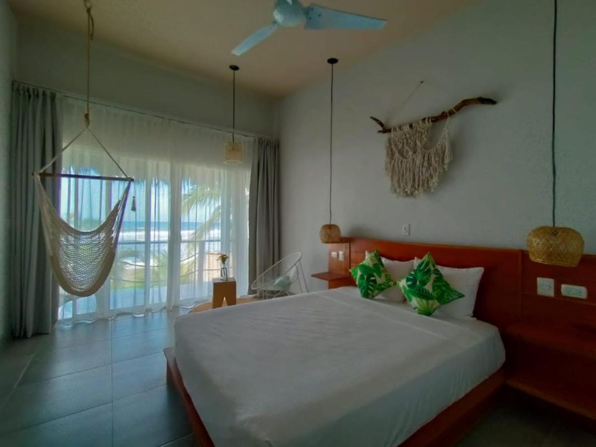 Alive Beach House Transito Exteriér fotografie