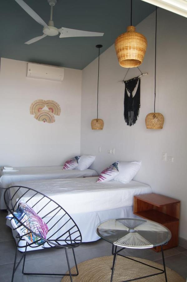 Alive Beach House Transito Exteriér fotografie